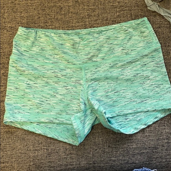 FLEO - Picture 1 of 2